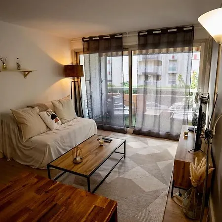 A Santa Lucia Vue Apartment *